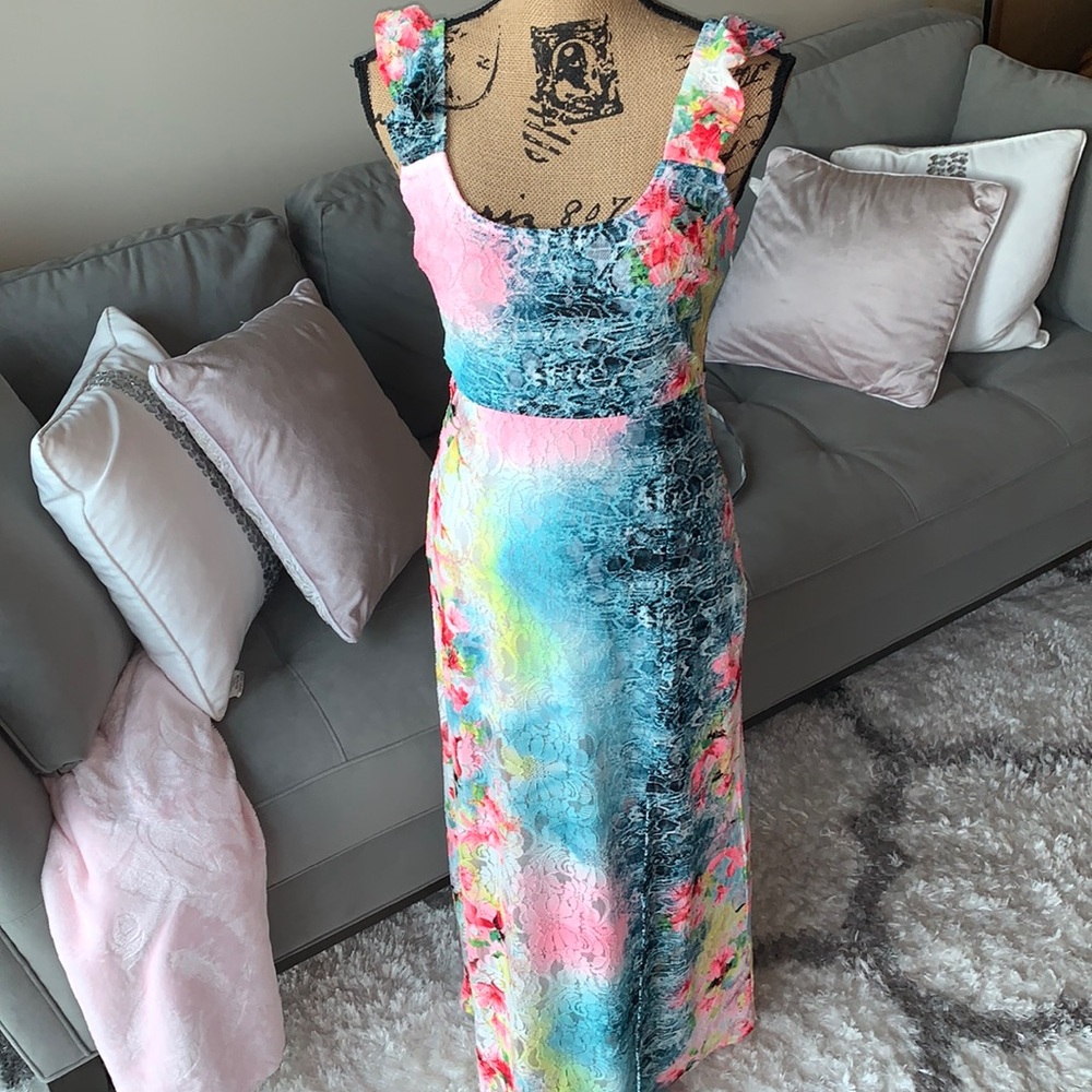 NWT VENUS sexy floral lace maxi dress